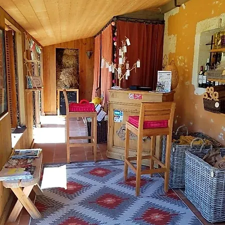 Деревянный коттедж Shanti Insolites Et Espace Bien-etre Bordeaux Berson