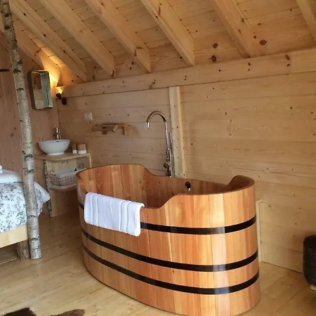 بيت خشبي Shanti Insolites Et Espace Bien-etre Bordeaux