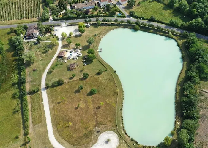 Lodge Shanti Insolites Et Espace Bien-etre Bordeaux